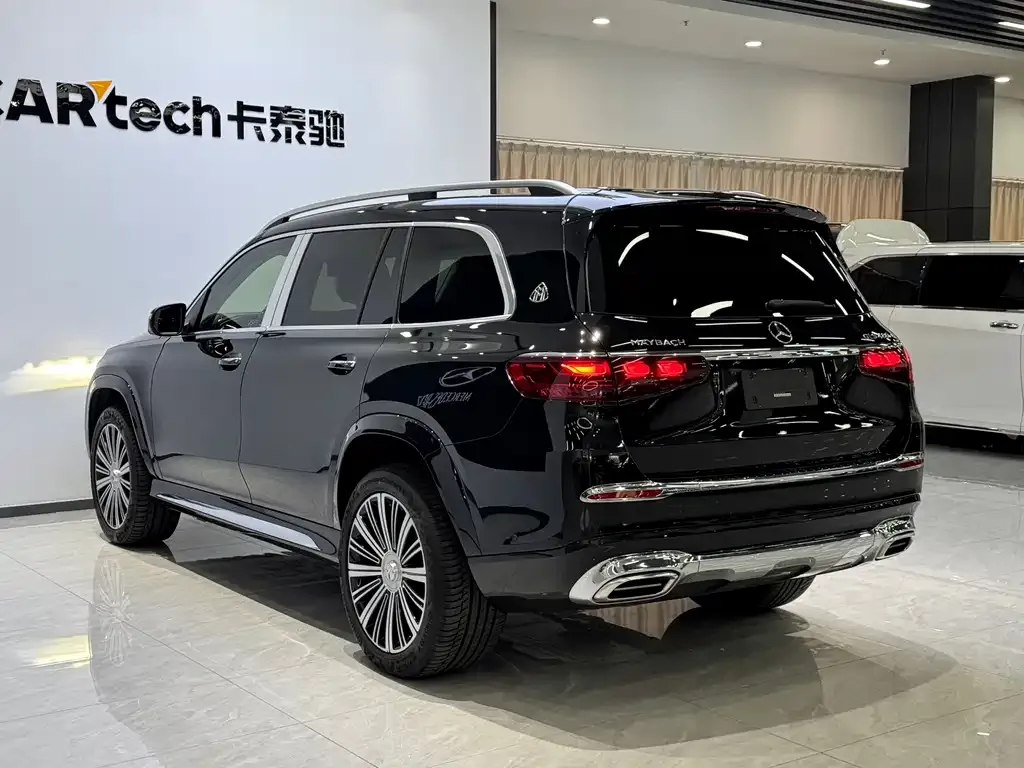 Mercedes-Benz GLS — фото 4