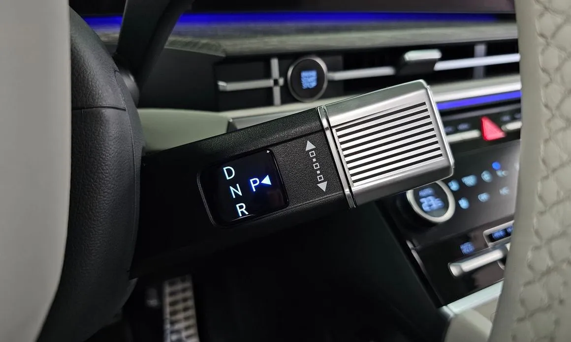 Hyundai Santafe — фото 2