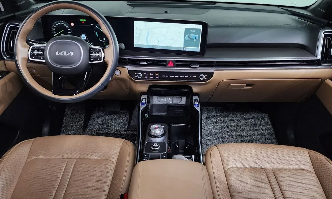 Kia Sorento — фото 8