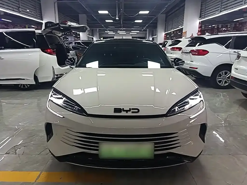 BYD Seal 07 DM-i — фото 4