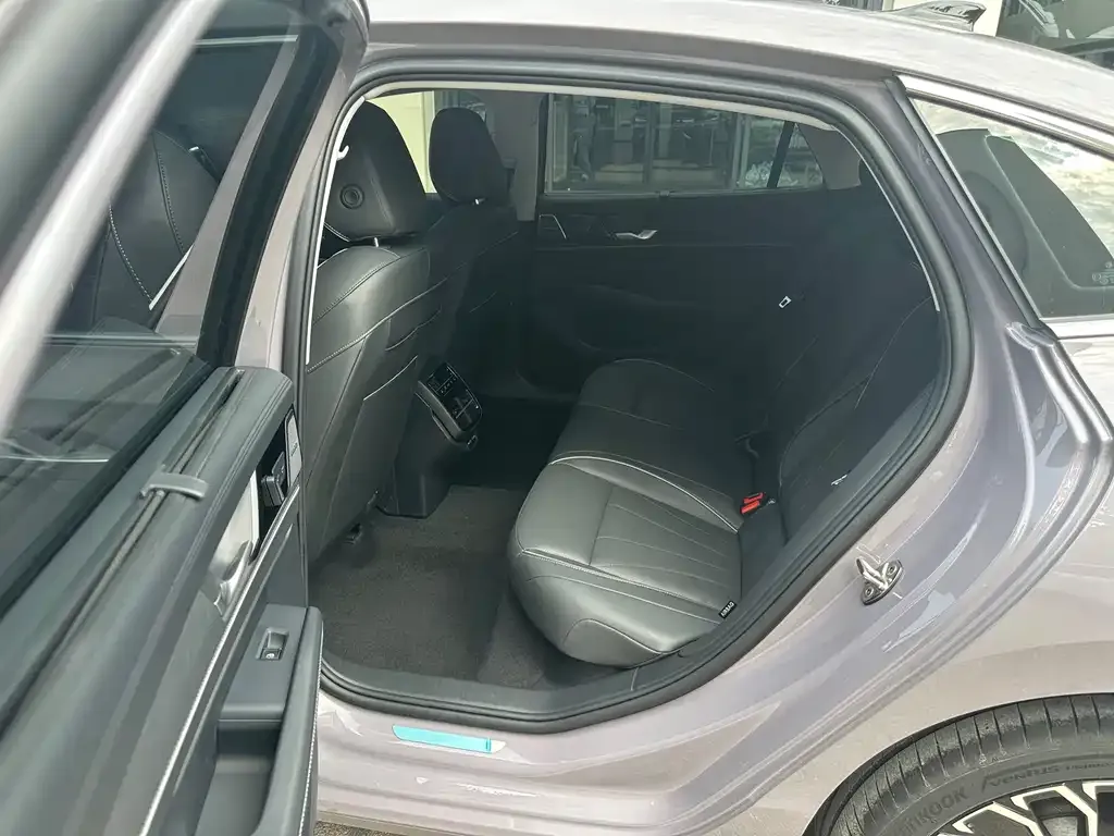 Volkswagen Passat — фото 2