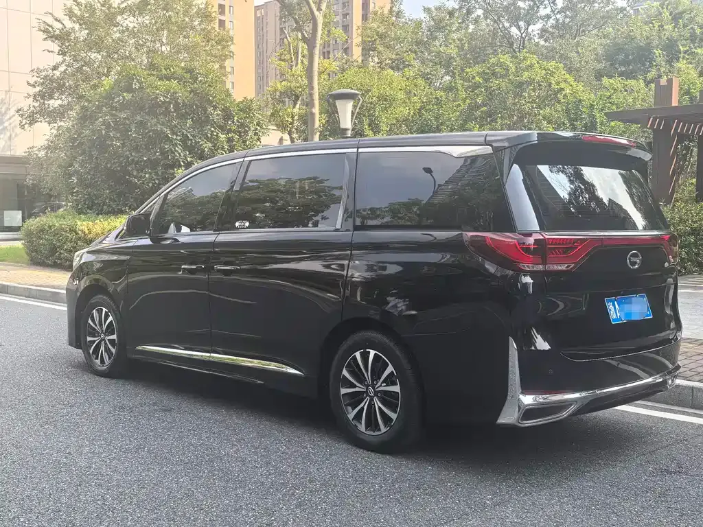 GAC Motor Trumpchi M8 — фото 9