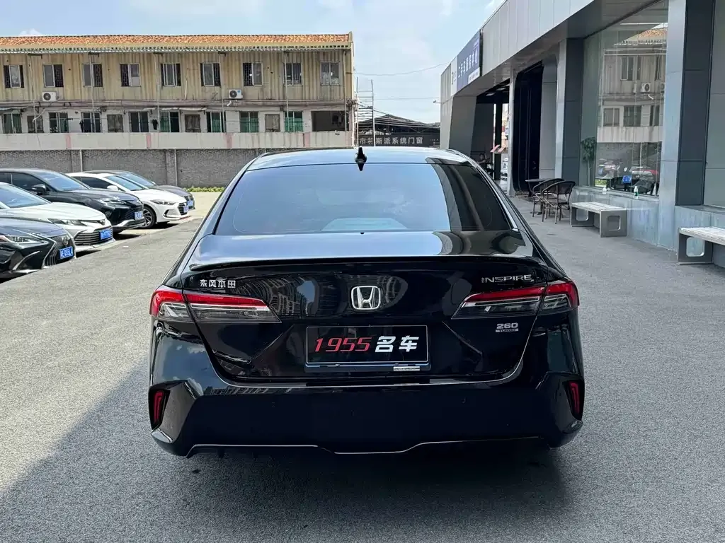 Honda Inspire — фото 6