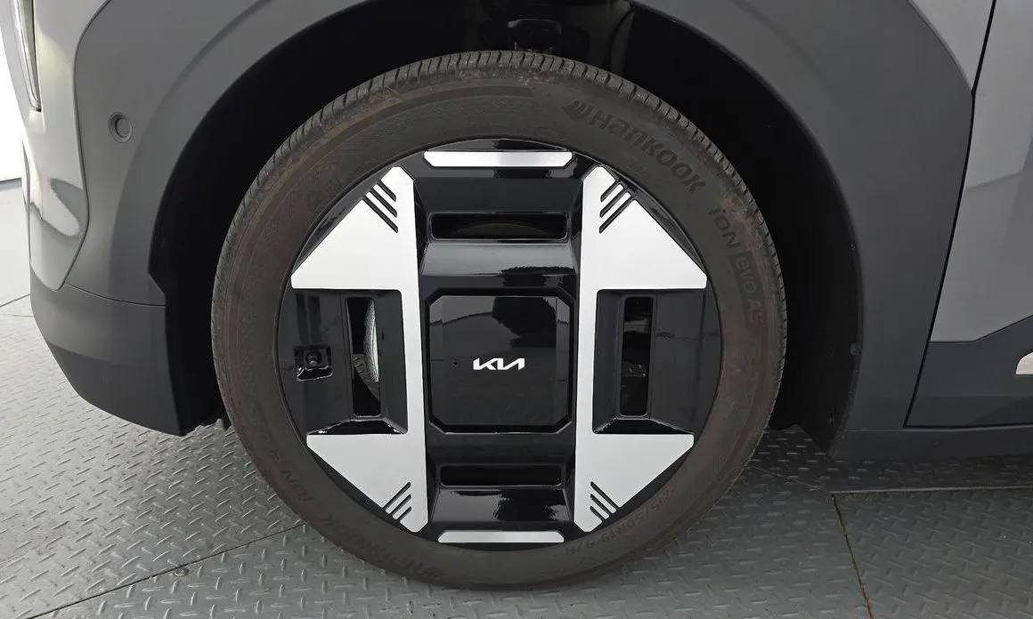 Kia EV3 — фото 6