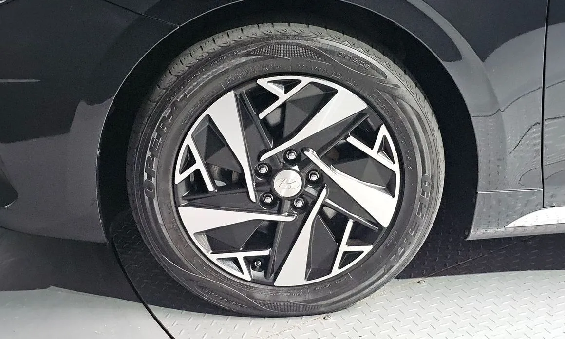 Hyundai Grandeur — фото 10