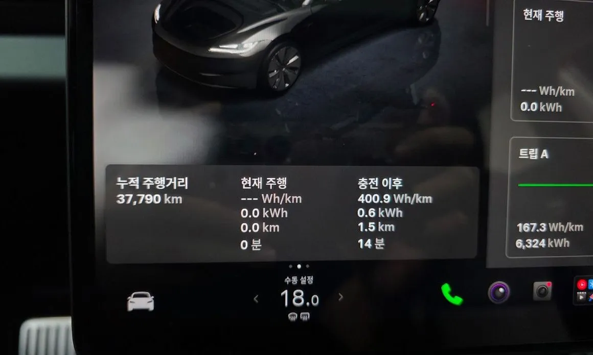 Tesla Model 3 — фото 10