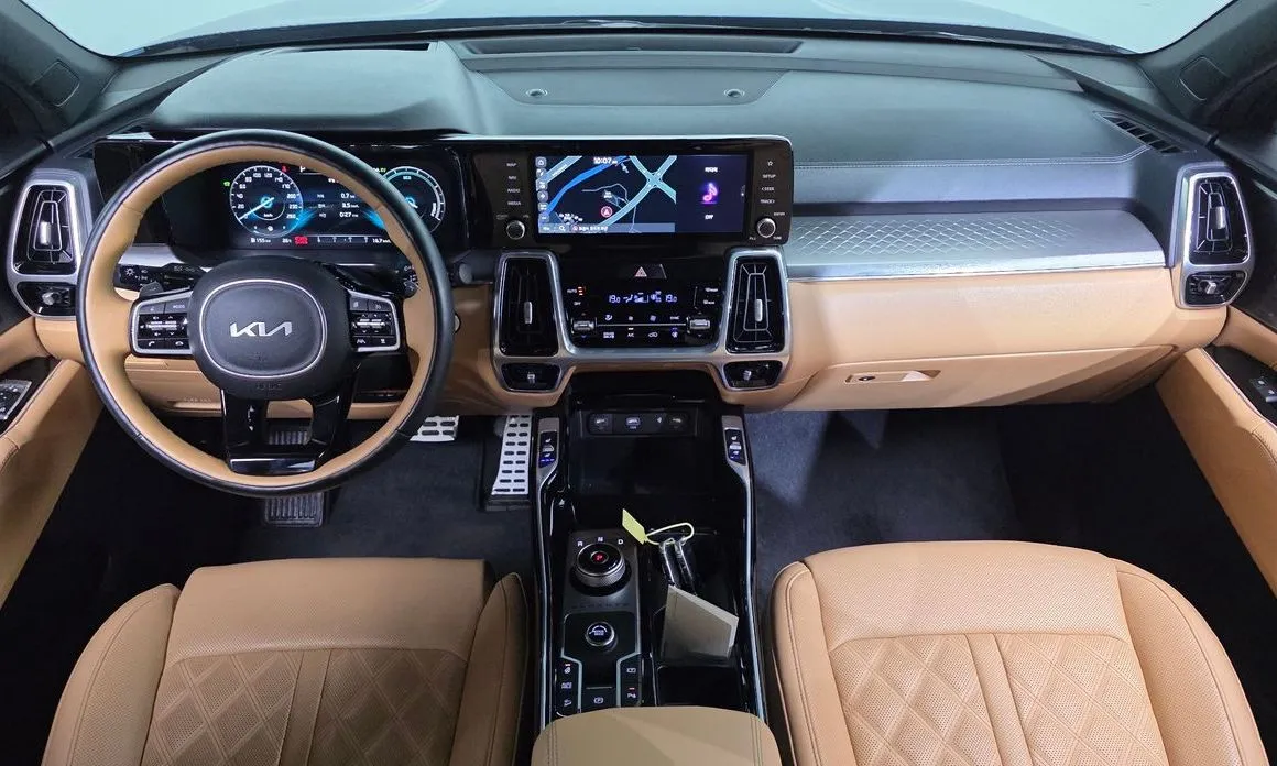 Kia Sorento — фото 5