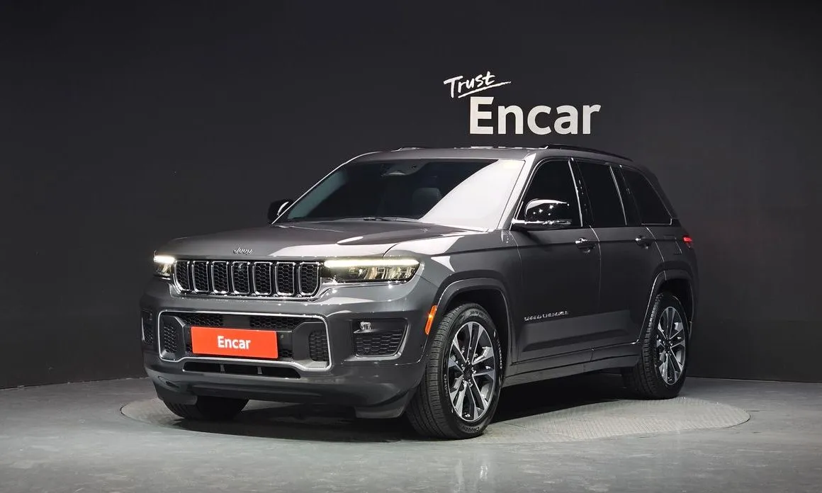 Jeep Cherokee — фото 1