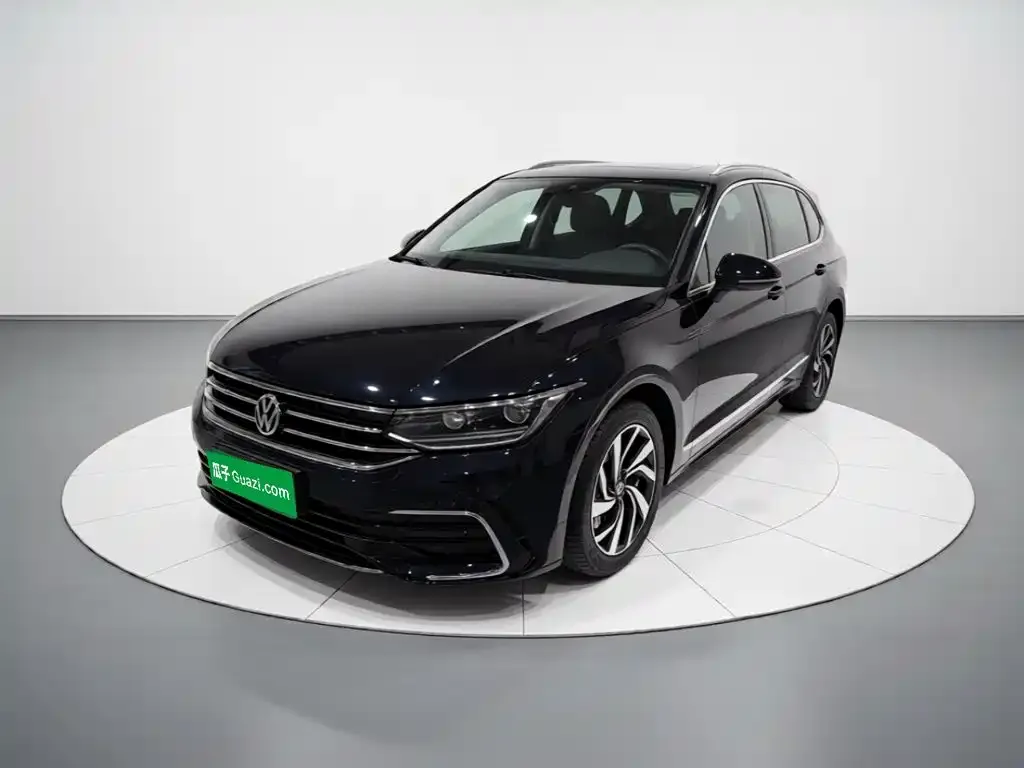 Volkswagen Tiguan L — фото 5