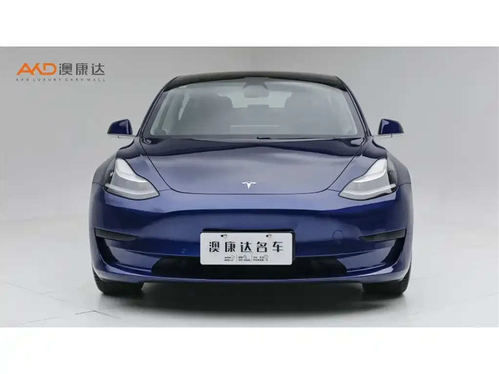 Tesla Model 3 — фото 9