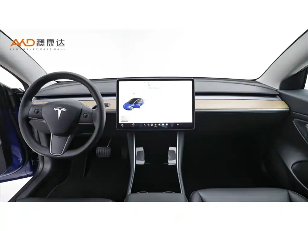 Tesla Model 3 — фото 7