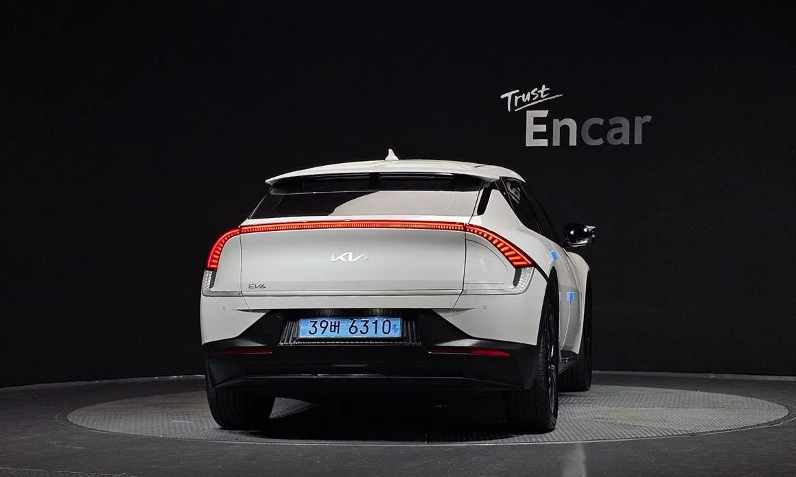 Kia EV6 — фото 2