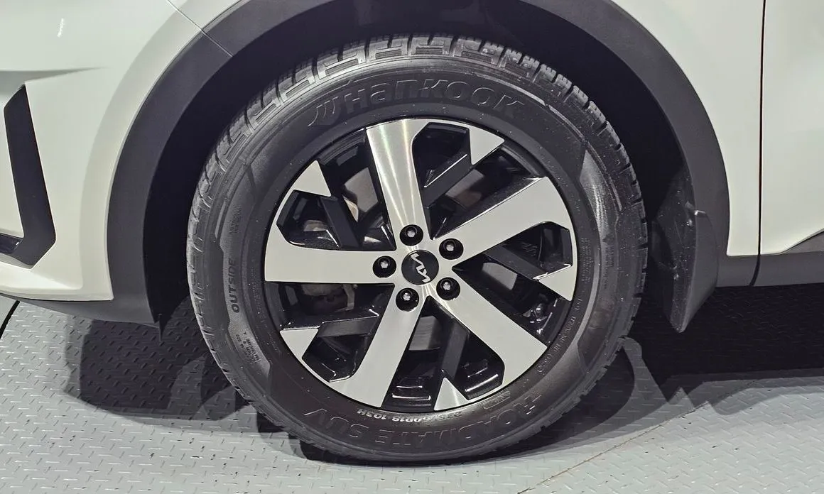 Kia Sorento — фото 8