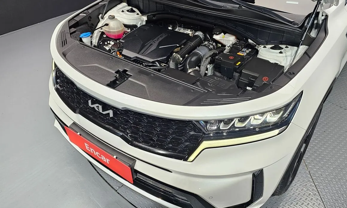 Kia Sorento — фото 6