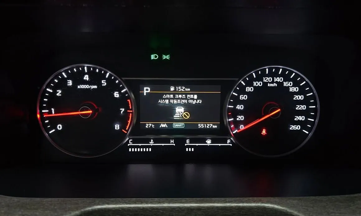 Kia Sorento — фото 7