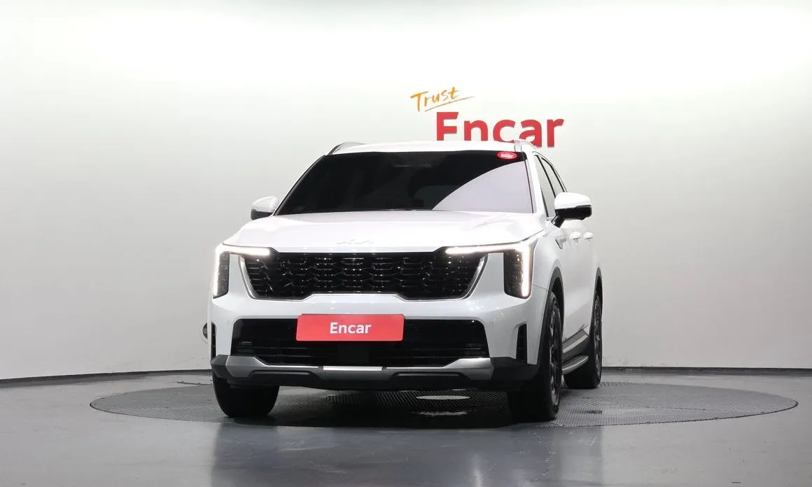 Kia Sorento — фото 7