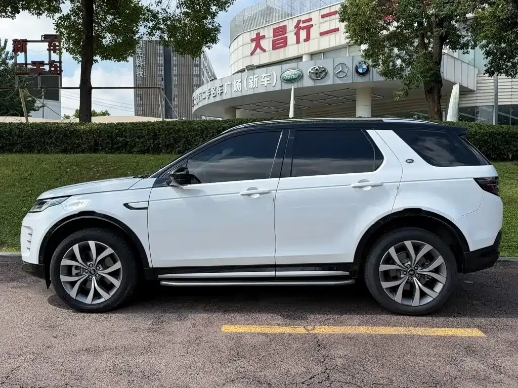 Land Rover Discovery Sport — фото 10