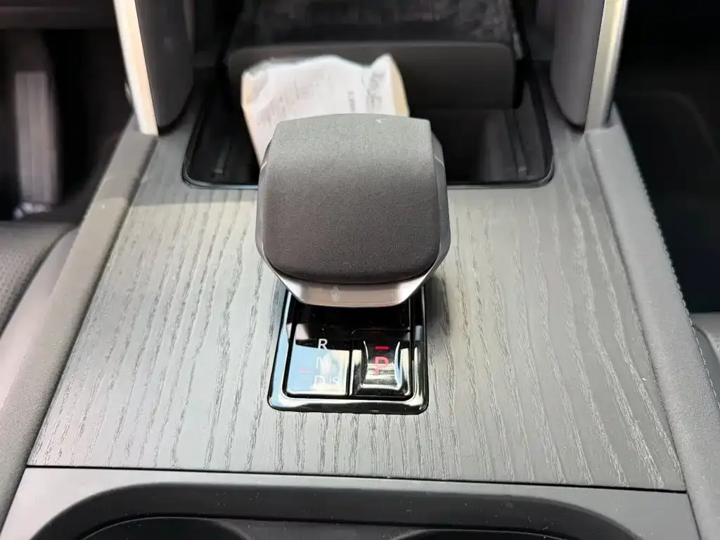 Land Rover Discovery Sport — фото 4