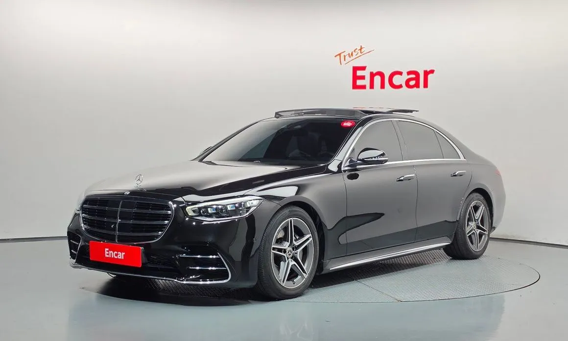 Mercedes-Benz S-Class — фото 1