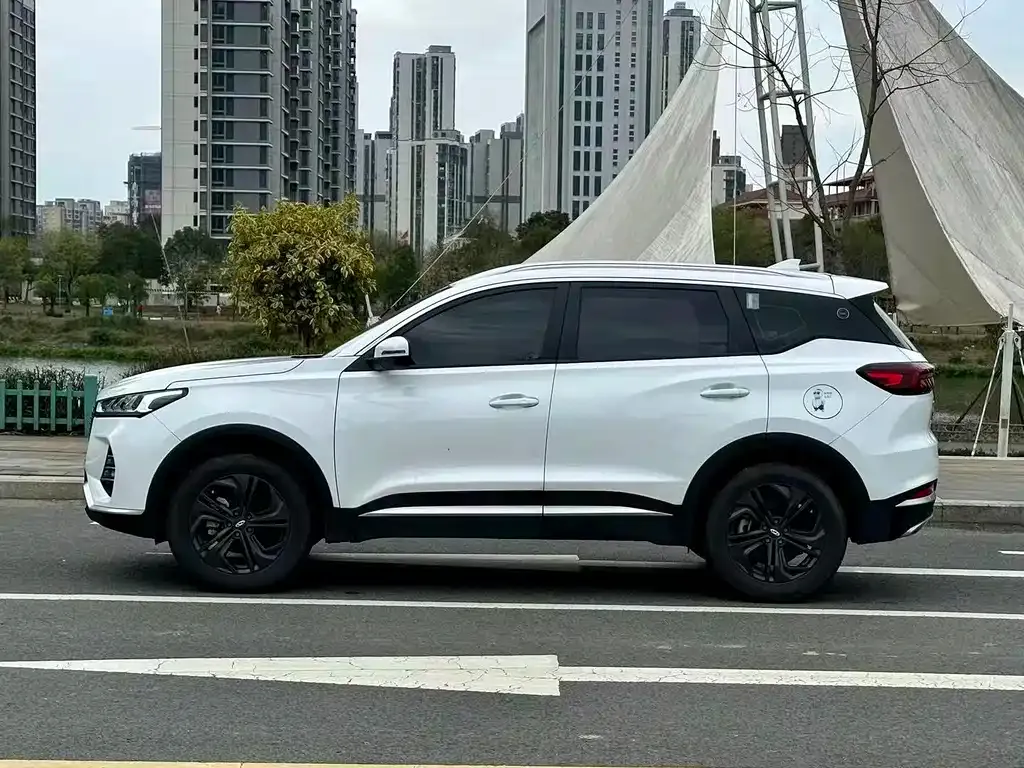 Chery Tiggo 7 — фото 6