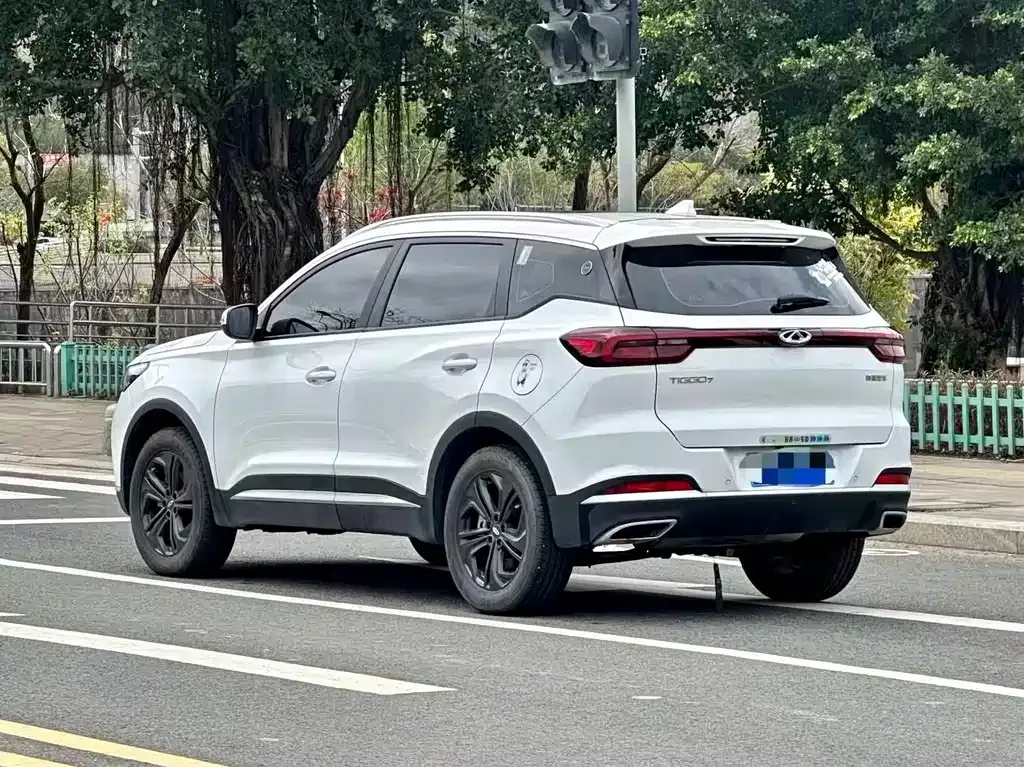 Chery Tiggo 7 — фото 8