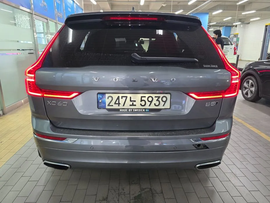 Volvo XC60 — фото 4