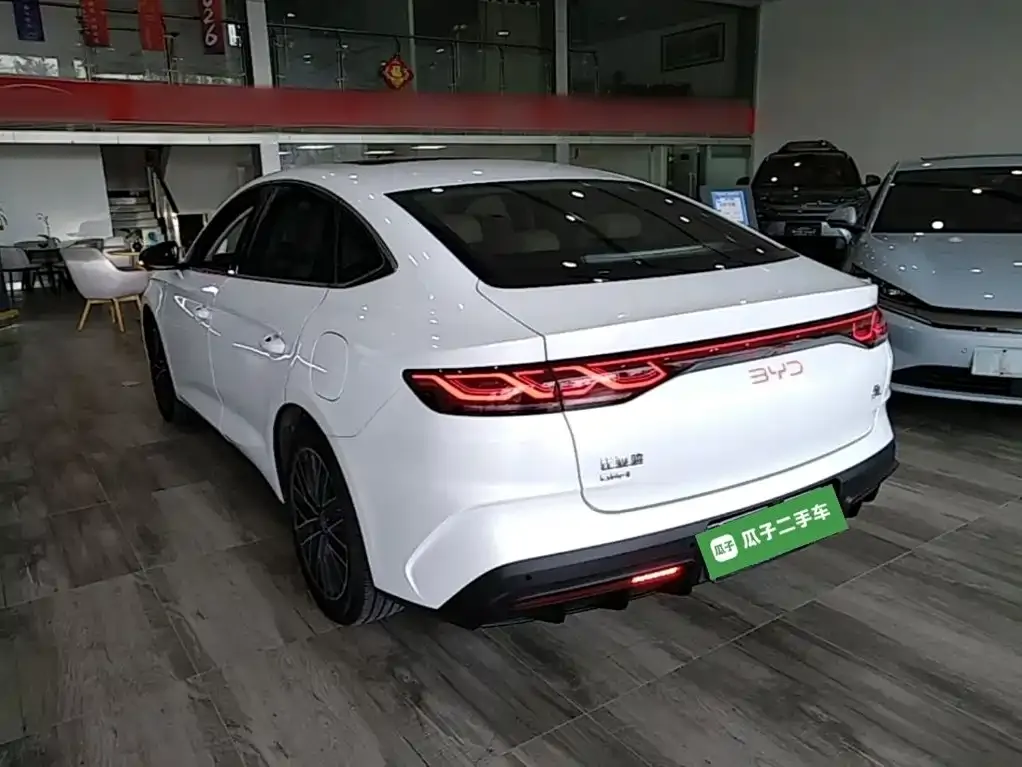 BYD Qin L — фото 7