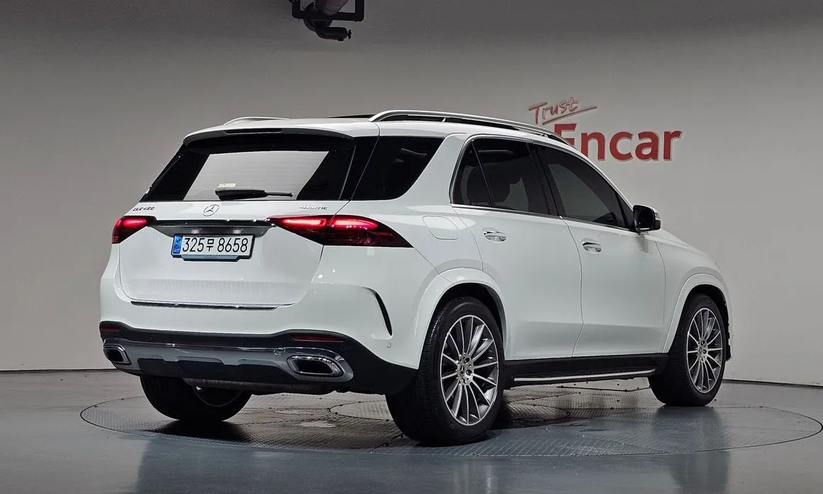 Mercedes-Benz GLE-Class — фото 8