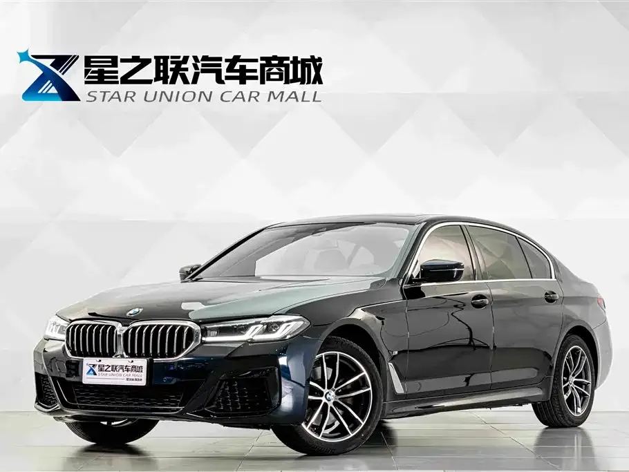 BMW 5 Series — фото 1