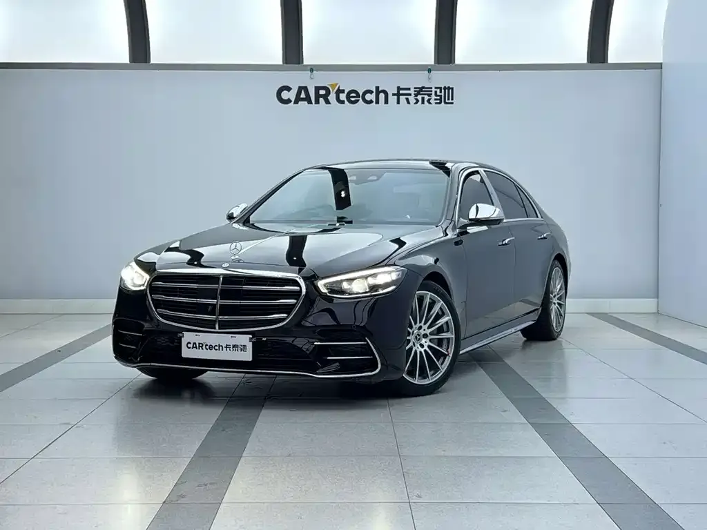 Mercedes-Benz S-Class — фото 1