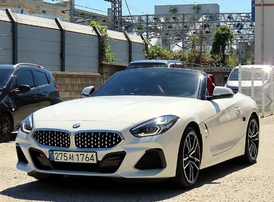 BMW Z4 — фото 9