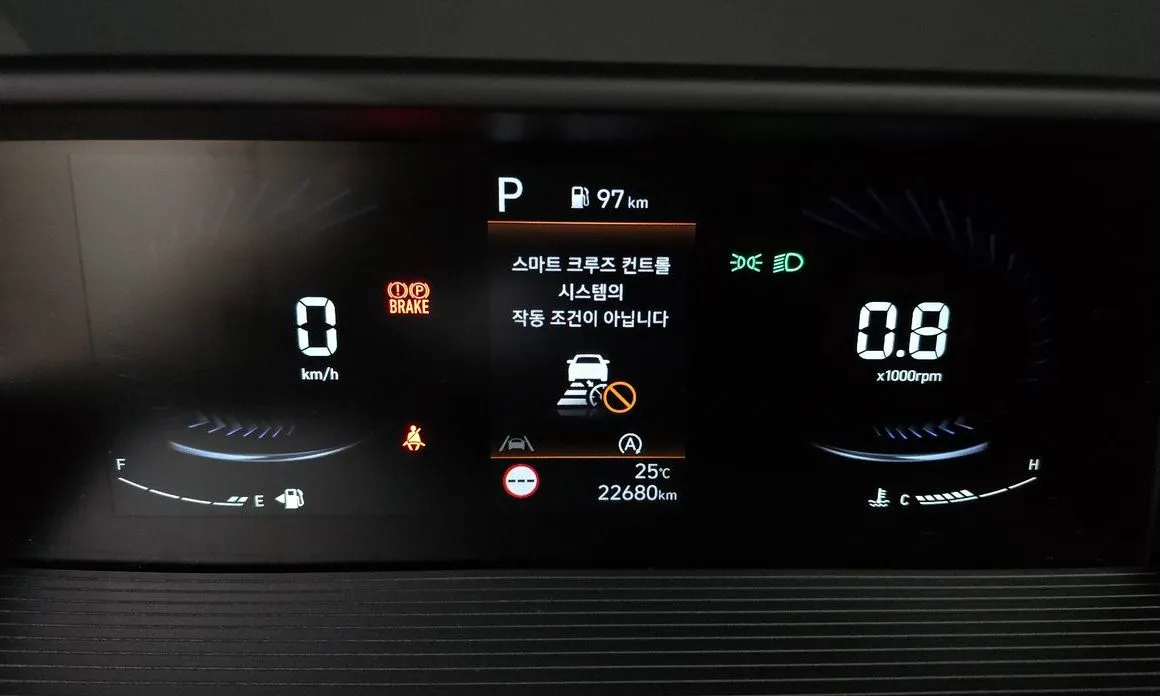 Hyundai Staria — фото 3