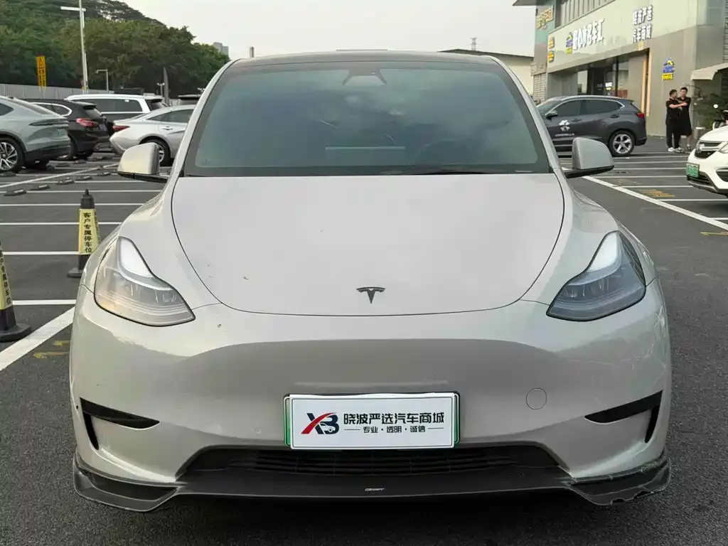 Tesla Model Y — фото 4