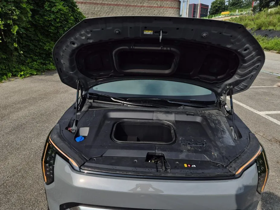 Kia EV3 — фото 9