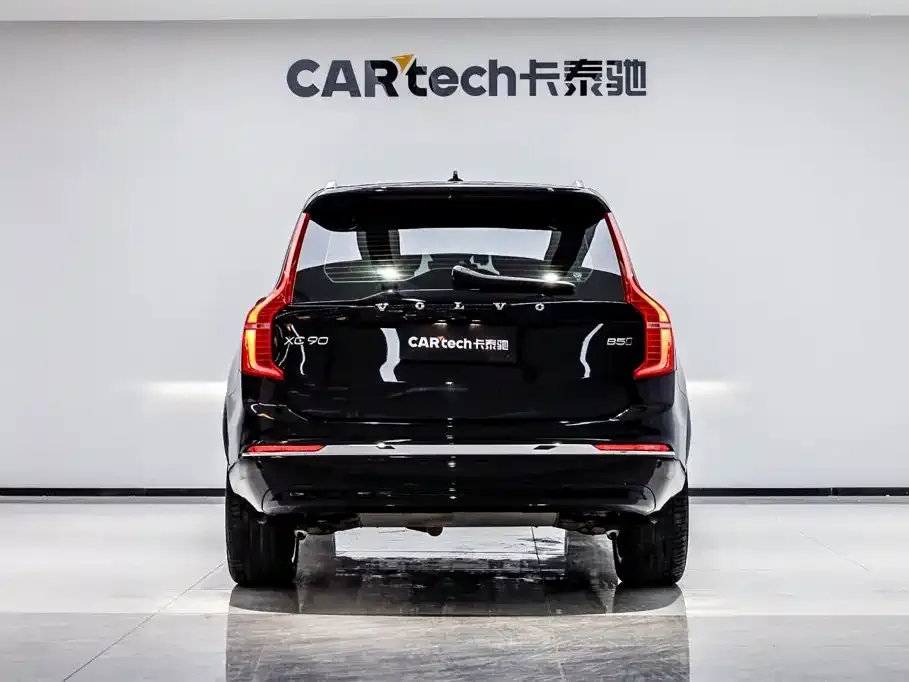 Volvo XC90 — фото 3