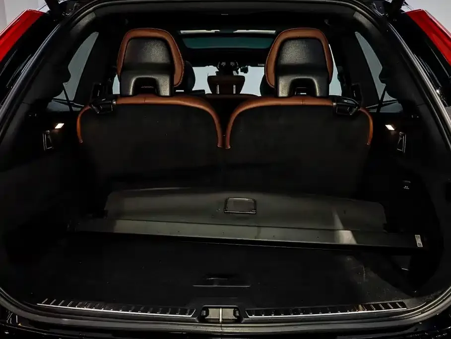 Volvo XC90 — фото 2