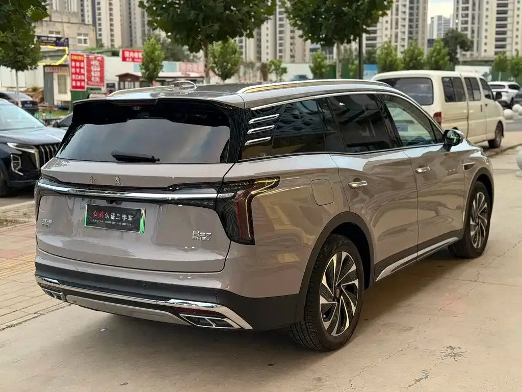 Hongqi HS7 PHEV — фото 8