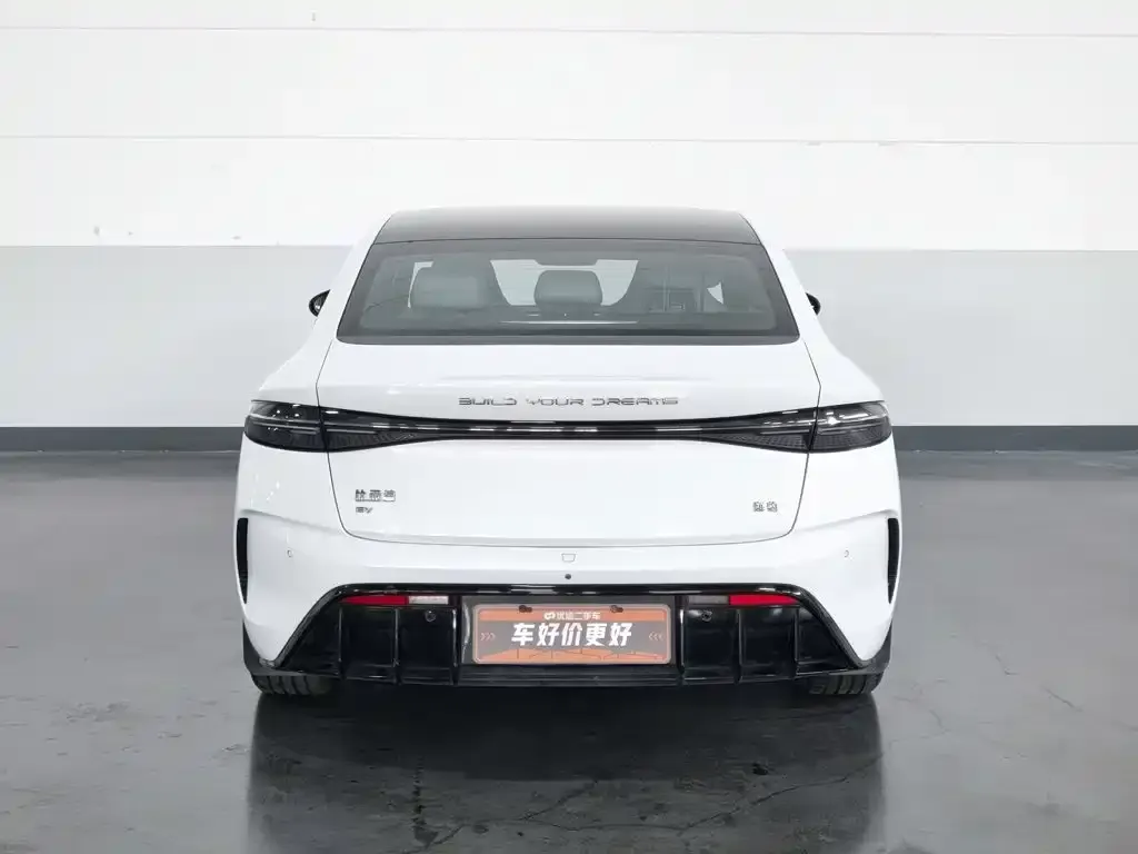 BYD Seal — фото 6