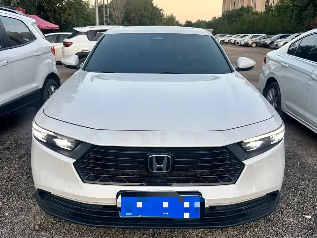 Honda Accord — фото 4
