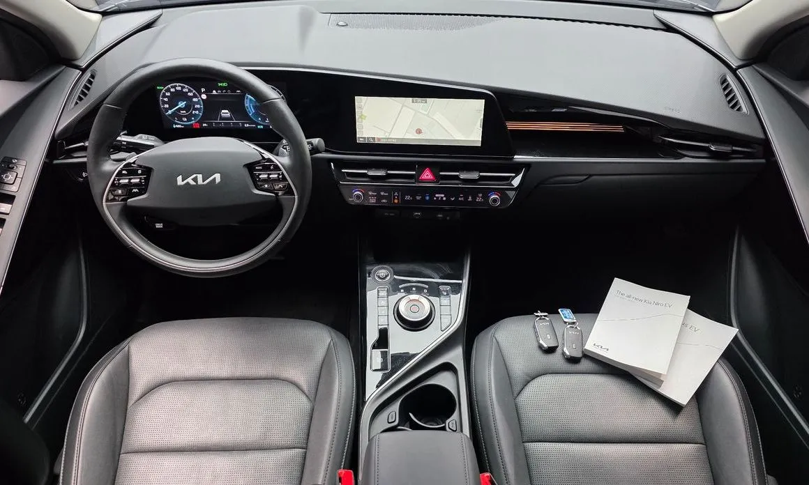 Kia Niro — фото 8