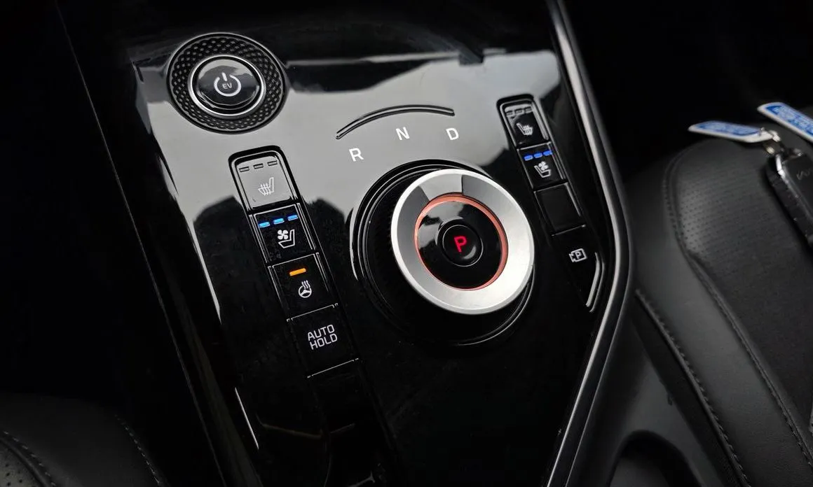 Kia Niro — фото 6