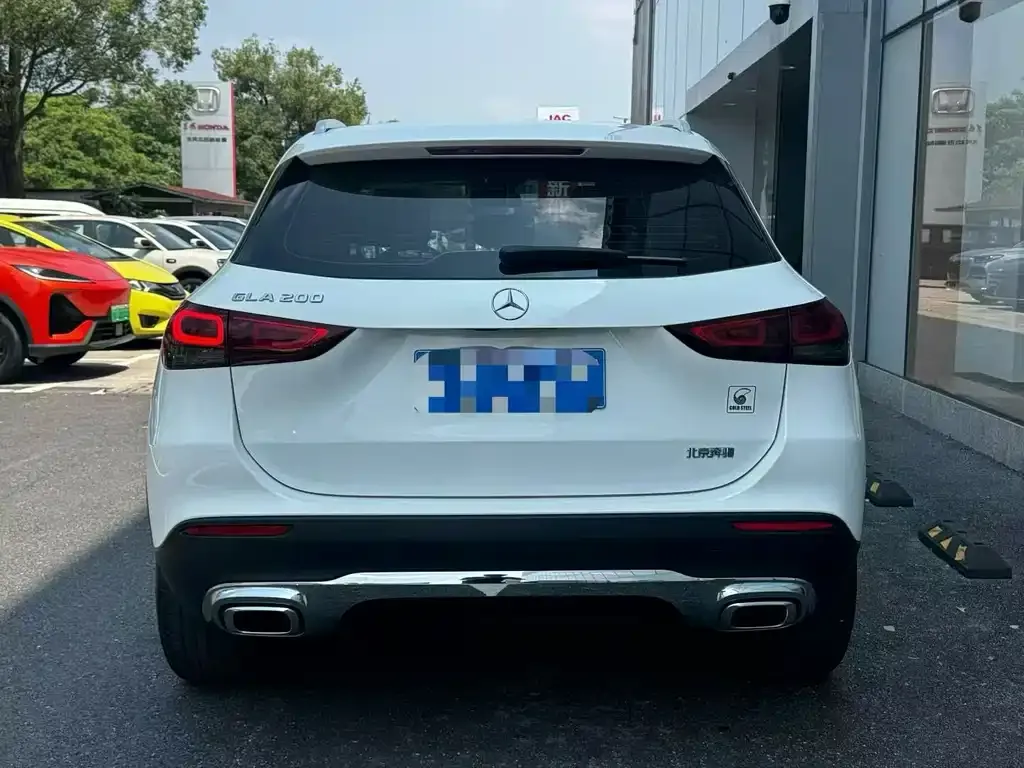 Mercedes-Benz GLA — фото 4