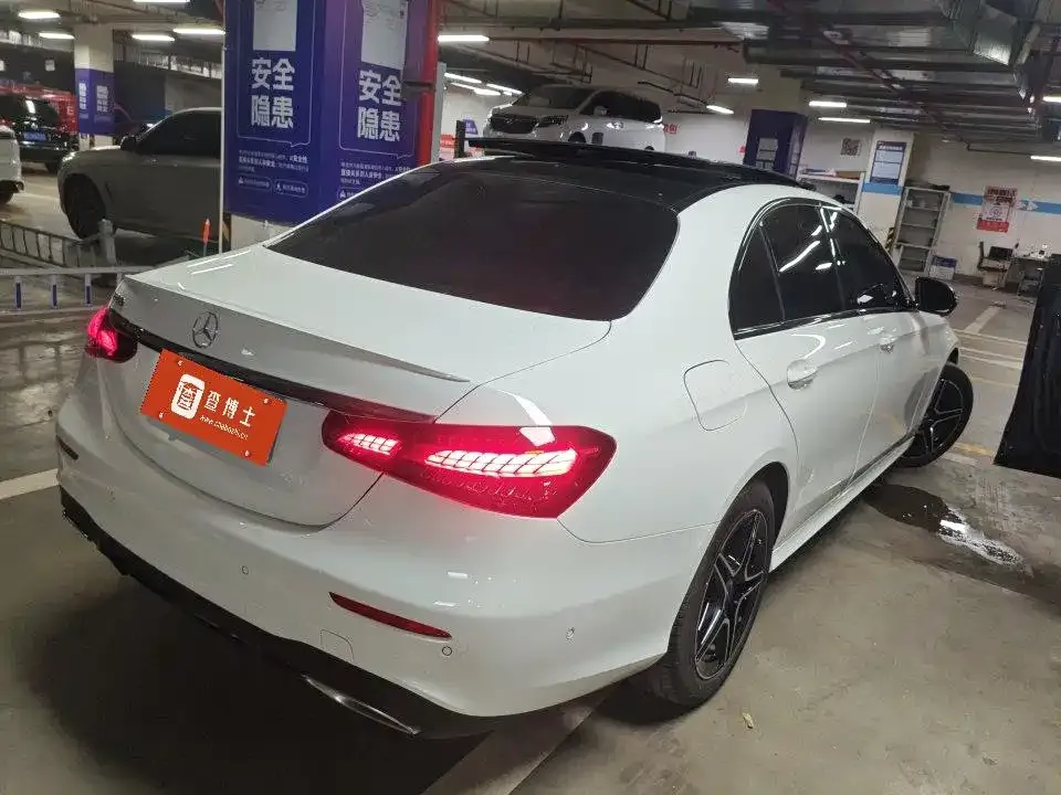 Mercedes-Benz E-Class (Import) — фото 9