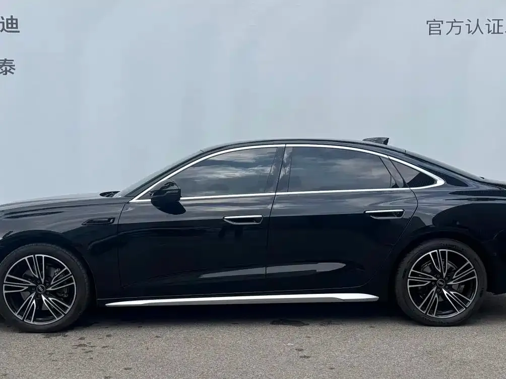 Audi A5L — фото 6