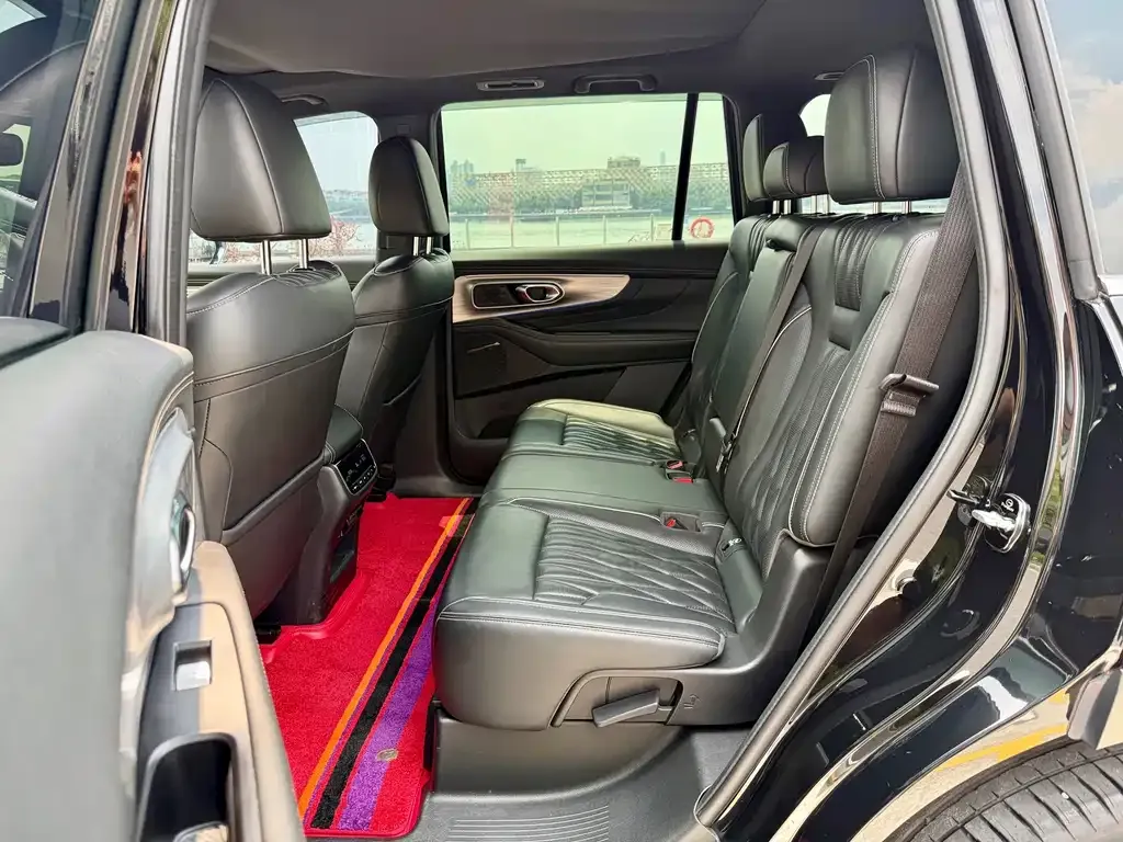 GAC Motor Trumpchi GS8 — фото 3
