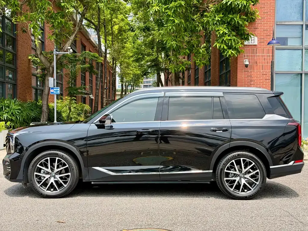 GAC Motor Trumpchi GS8 — фото 2