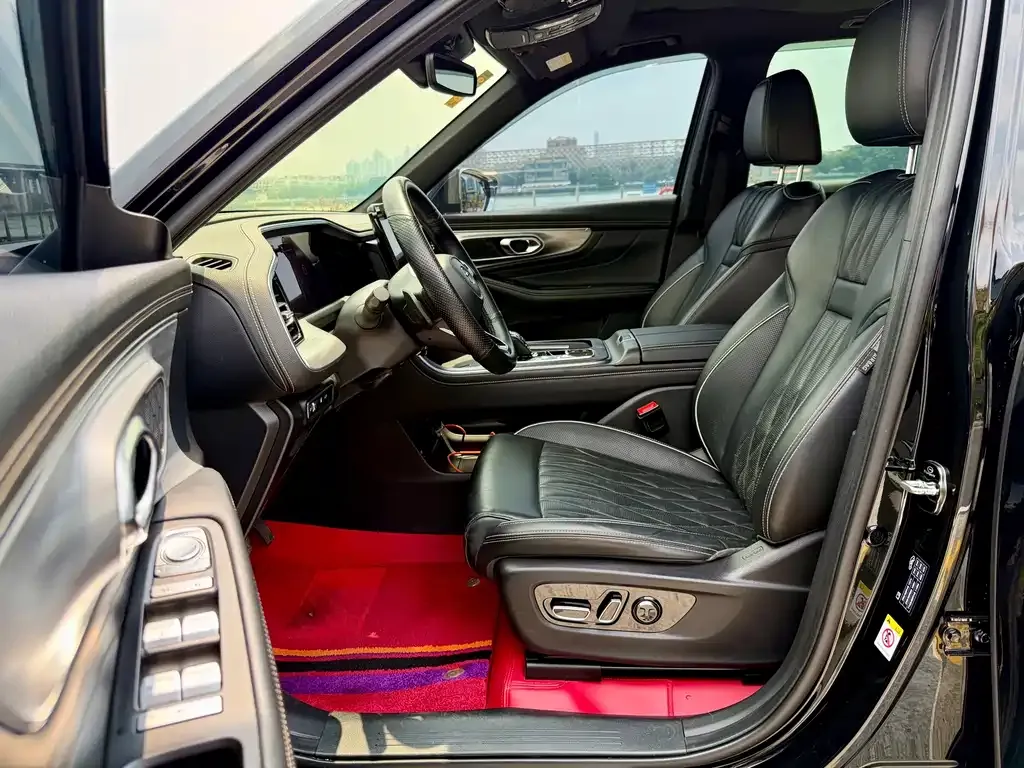 GAC Motor Trumpchi GS8 — фото 4