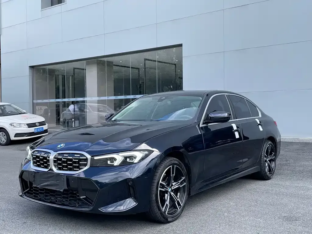 BMW 3 Series — фото 1