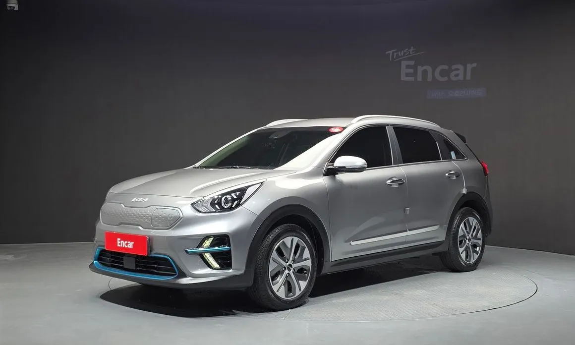 Kia Niro — фото 1