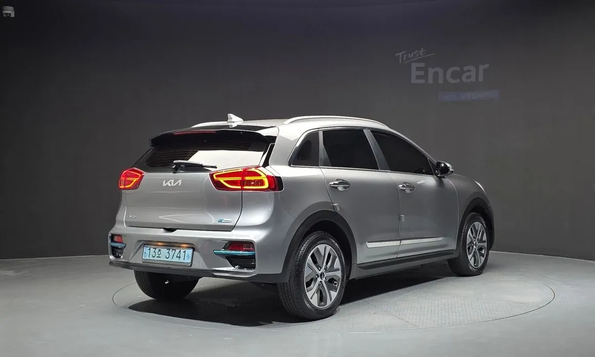 Kia Niro — фото 3